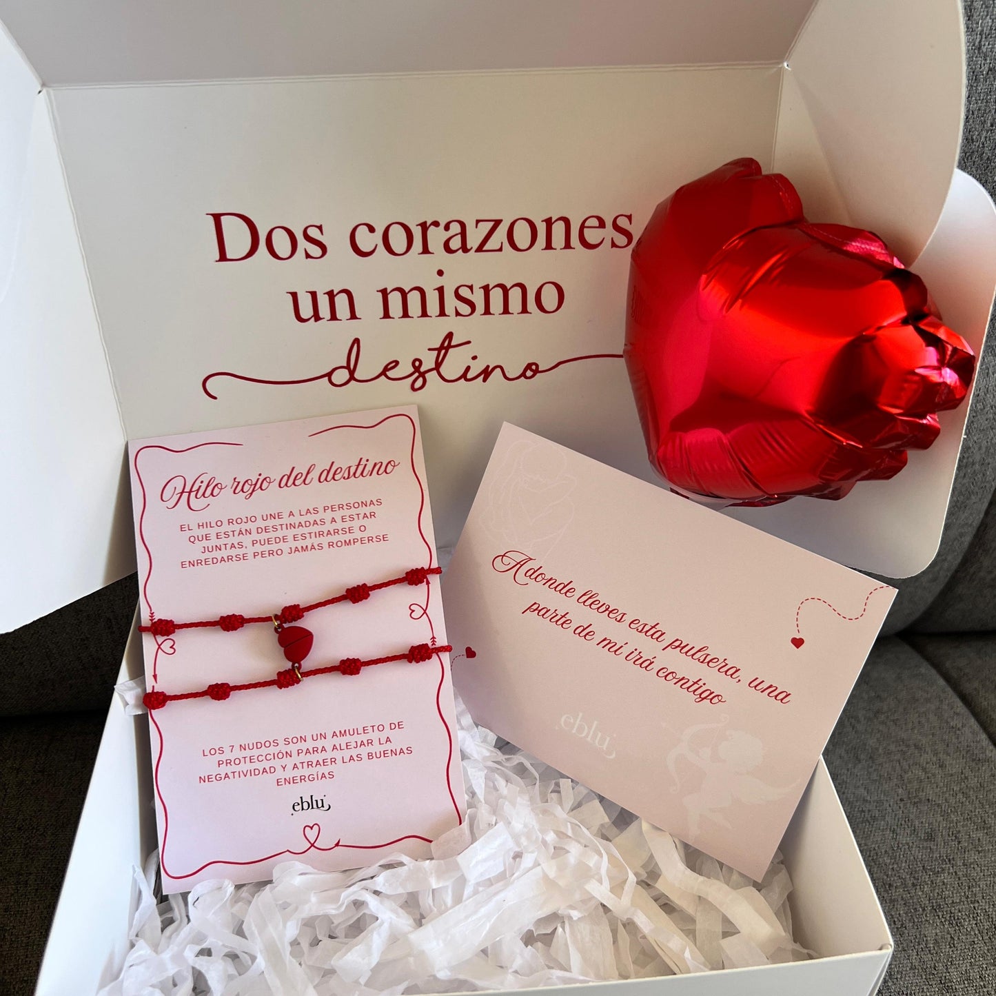Pulseras de hilo rojo