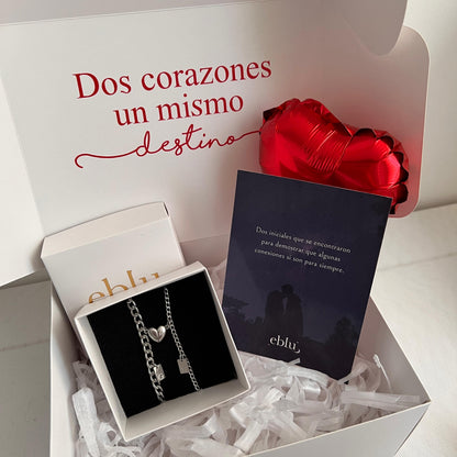 Pulseras de pareja imantadas con iniciales plaquita