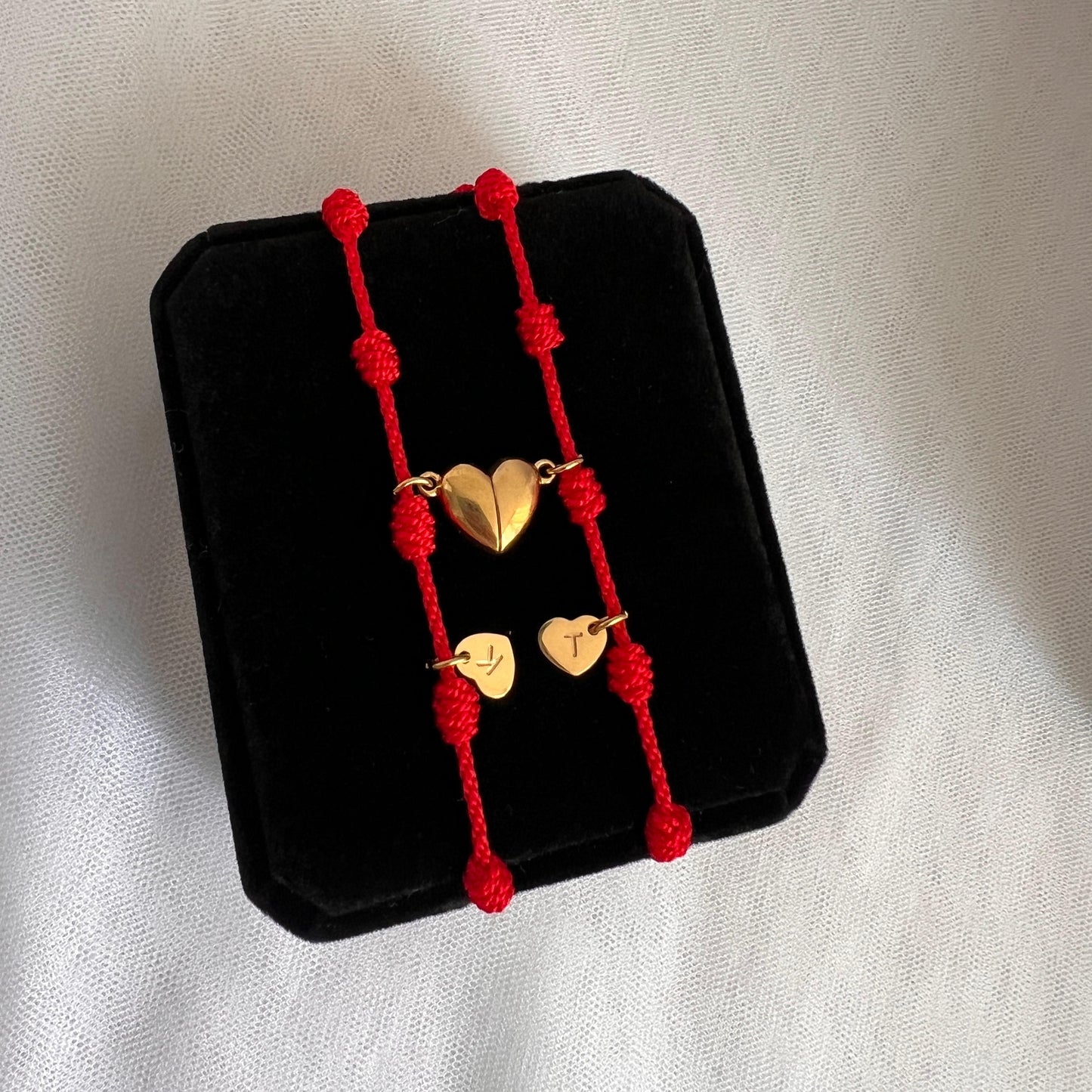 Pulseras hilo rojo iniciales corazón