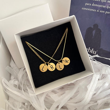 Collares de pareja iniciales doble círculo