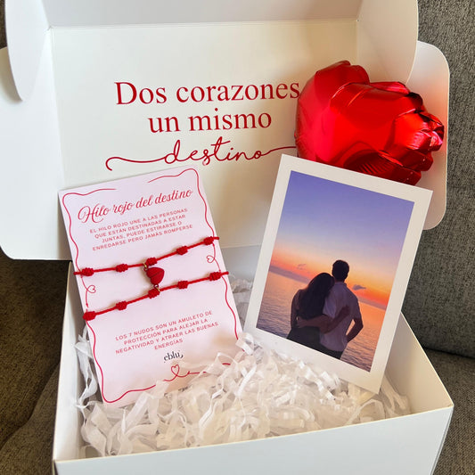 Pulseras de hilo rojo